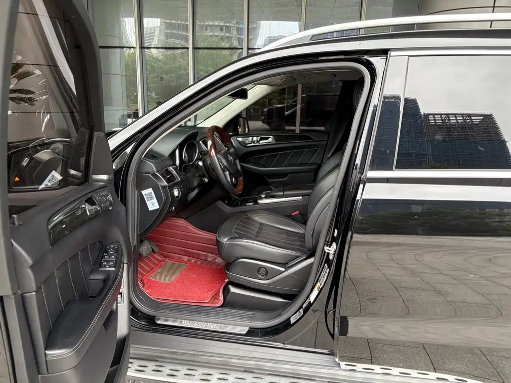 Mercedes-Benz GL-Class — миниатюра 9