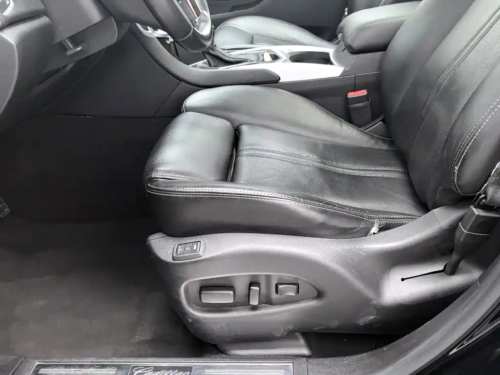 Cadillac SRX — миниатюра 20