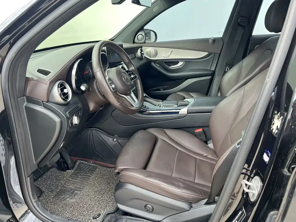 Mercedes-Benz GLC — миниатюра 7