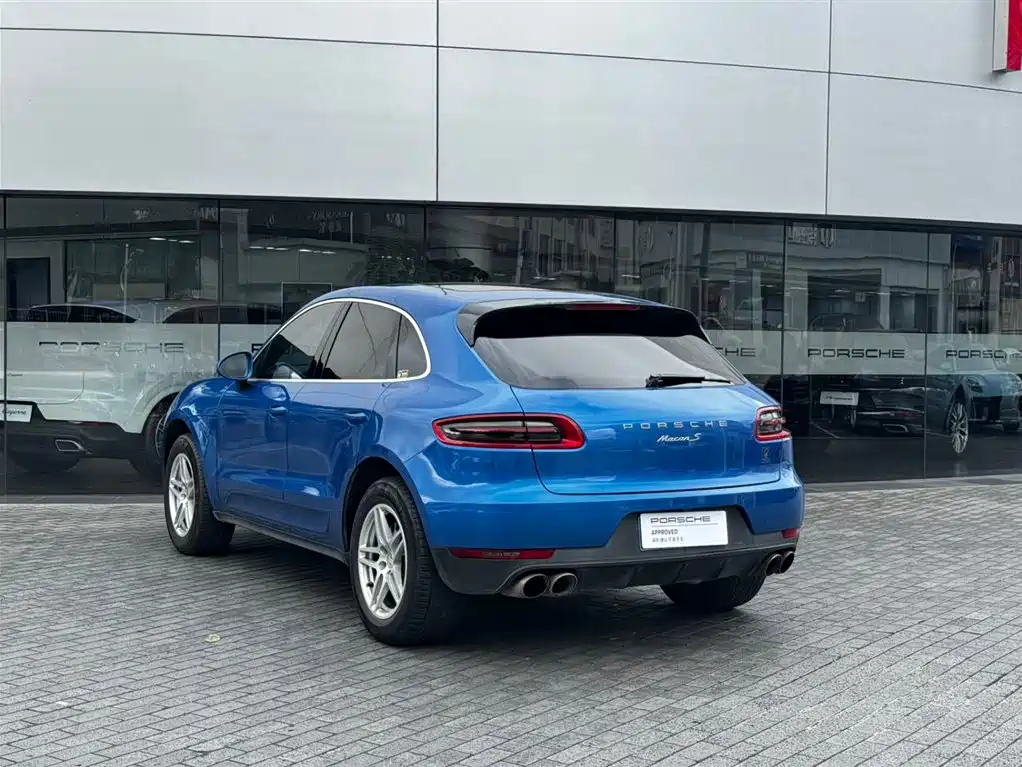 Porsche Macan — миниатюра 7