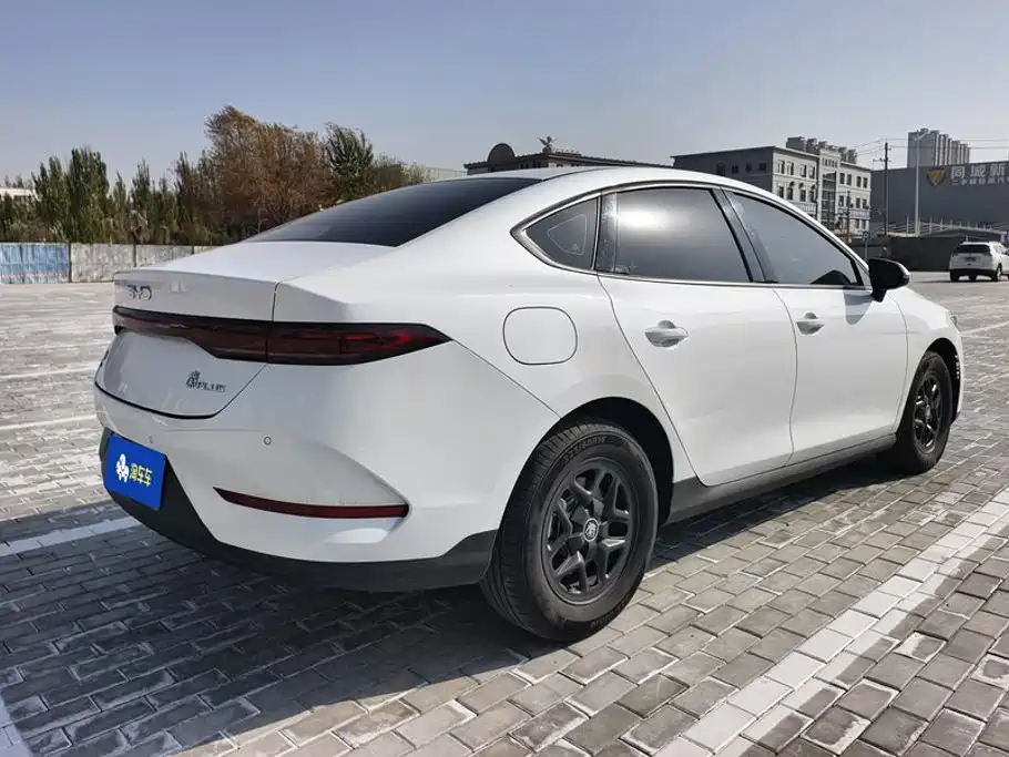 BYD Qin PLUS — миниатюра 3