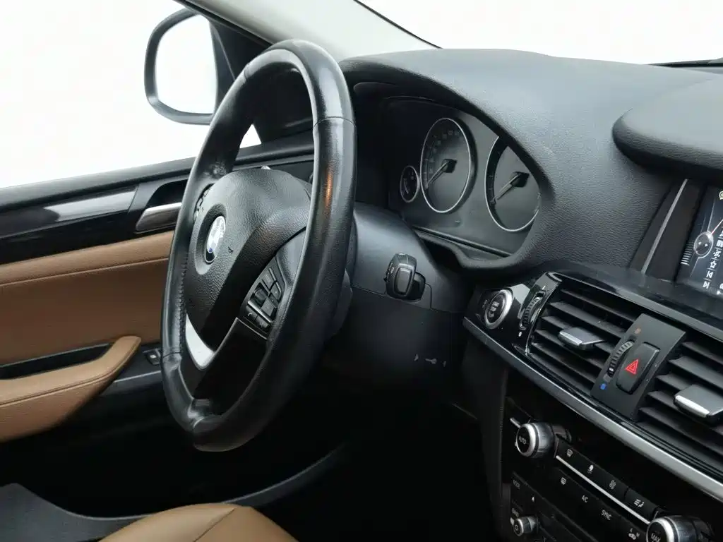 BMW X4 — миниатюра 22