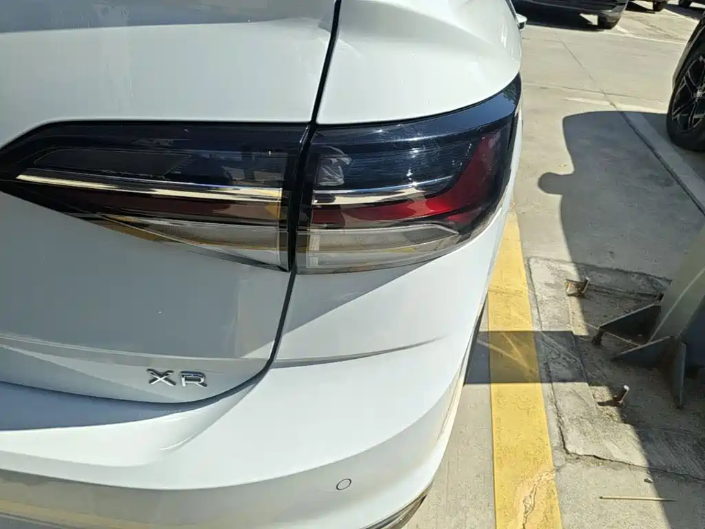 Volkswagen Lavida — миниатюра 8