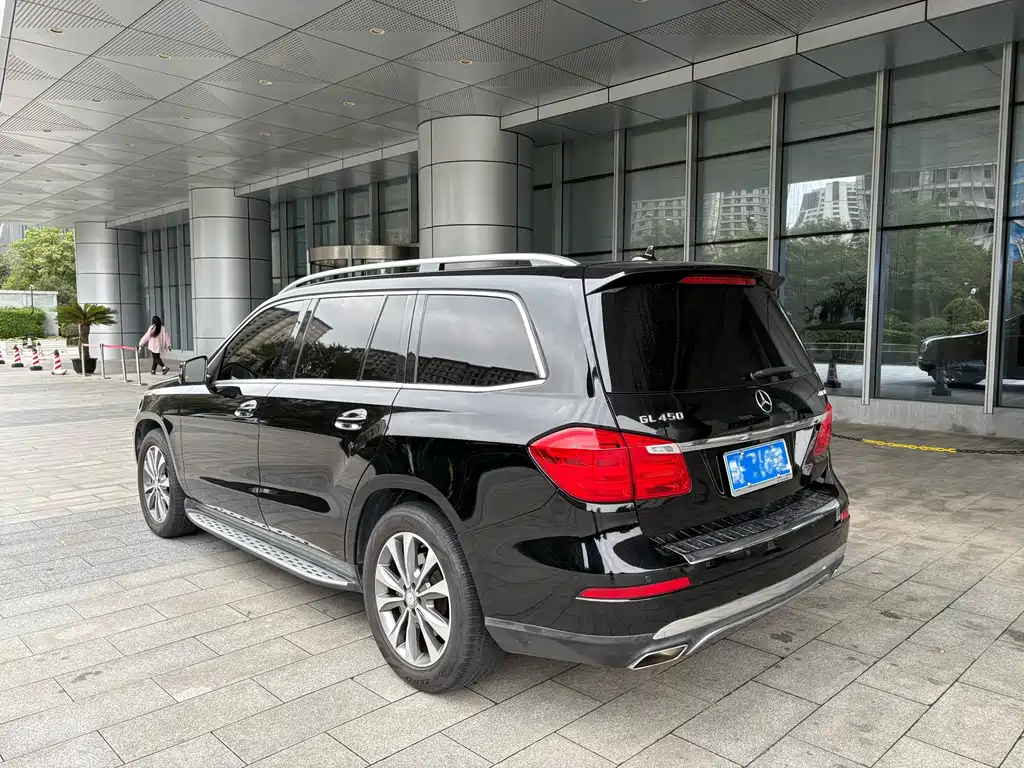 Mercedes-Benz GL-Class — миниатюра 5