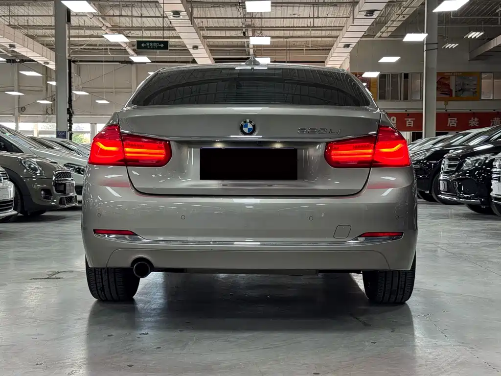 BMW 3 Series — миниатюра 29