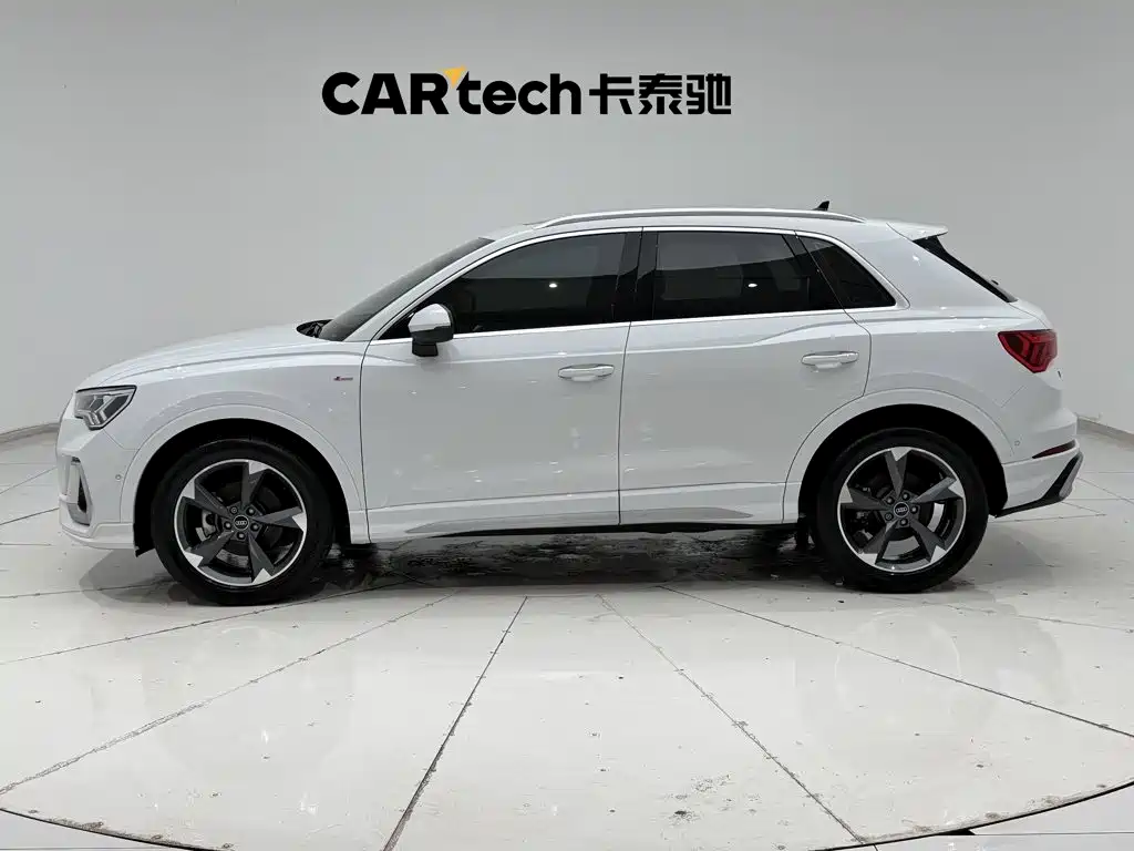 Audi Q3 — миниатюра 8