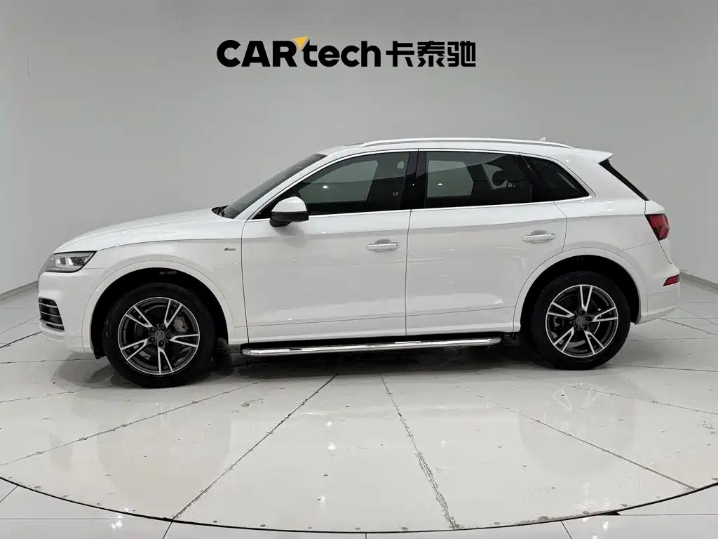 Audi Q5L — миниатюра 8
