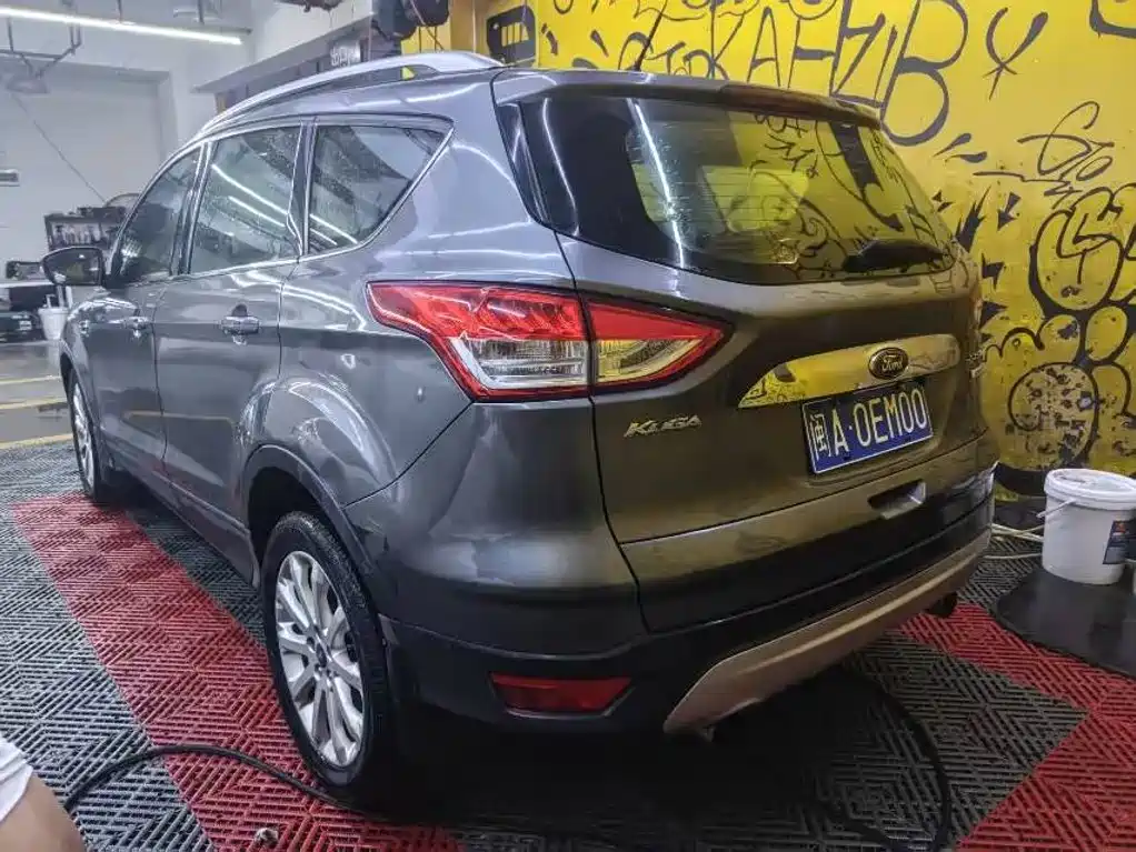 Ford Kuga — миниатюра 5