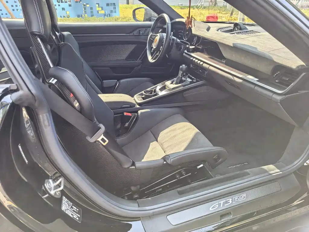 Porsche 911 2023 GT3 RS 4.0L
