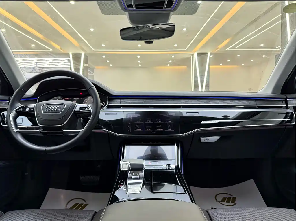 Audi A8 2025 A8L 50 TFSI quattro