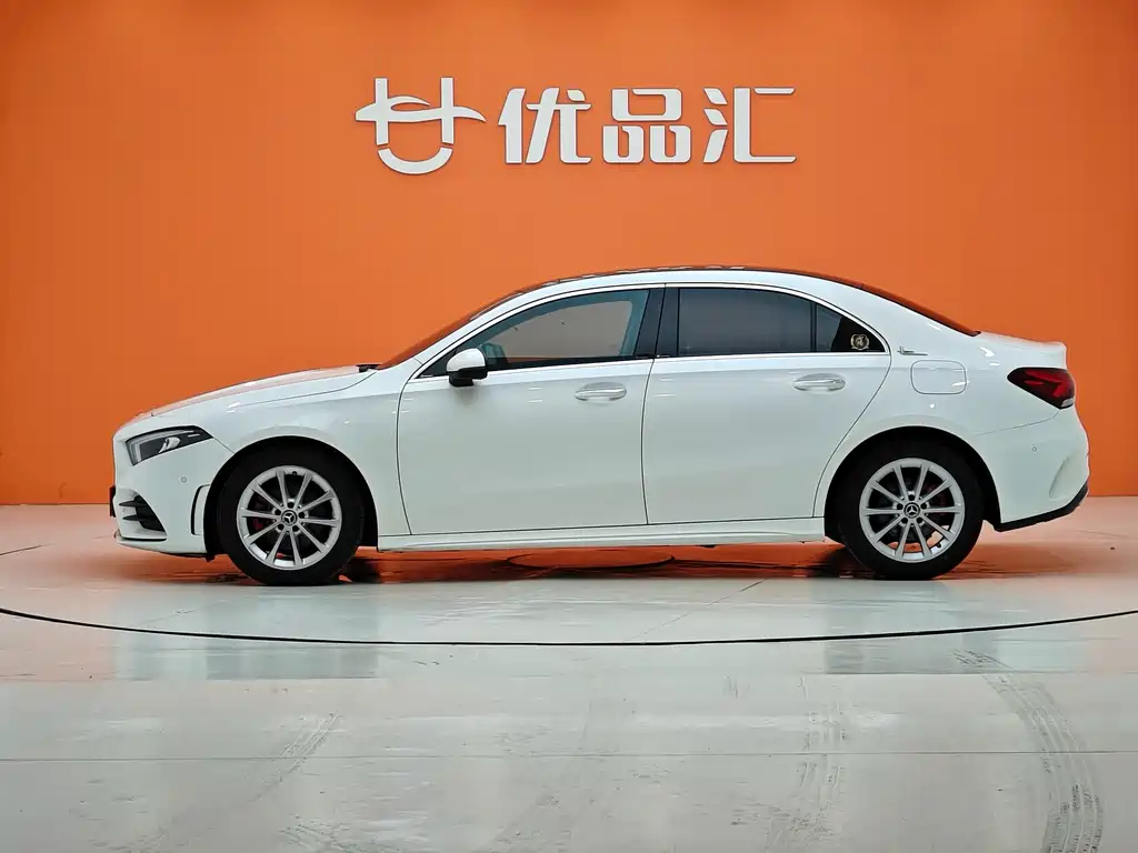 MERCEDES-BENZ A CLASS