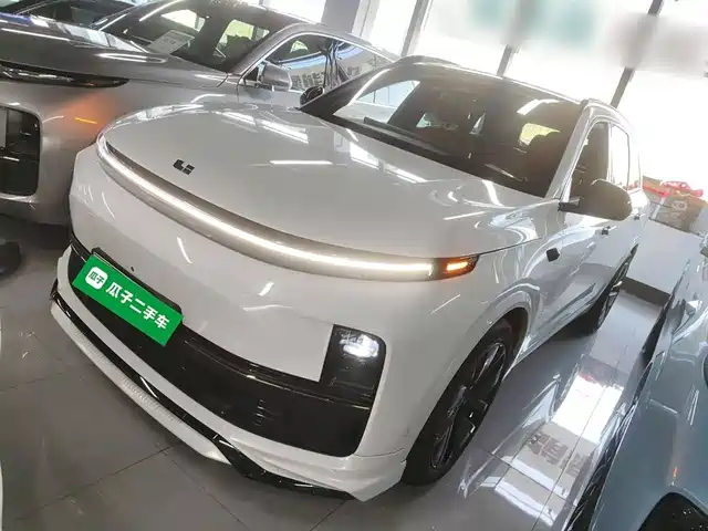 IDEAL CAR IDEAL L7 2023