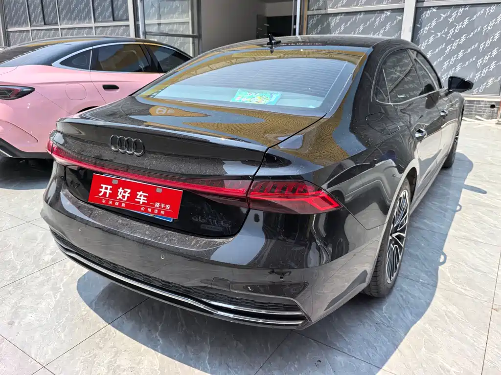 Audi A7L 2024 45 TFSI Luxury