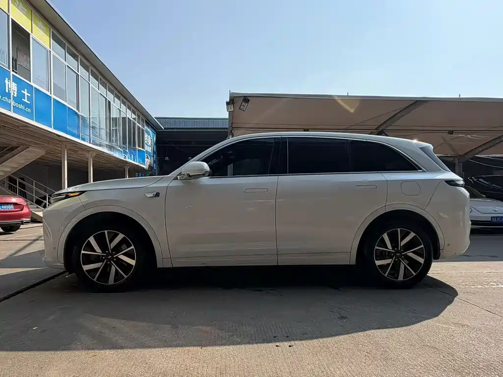 Li Auto Li L7 — миниатюра 9