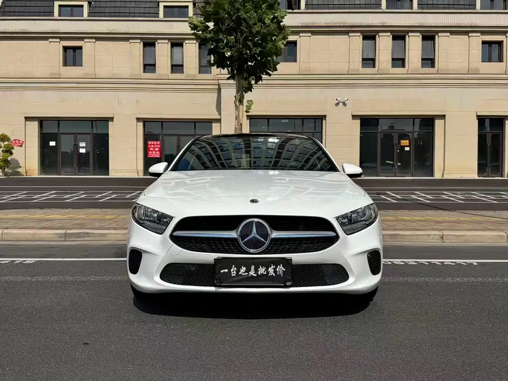Mercedes-Benz A-Class A 2020 A 180 L