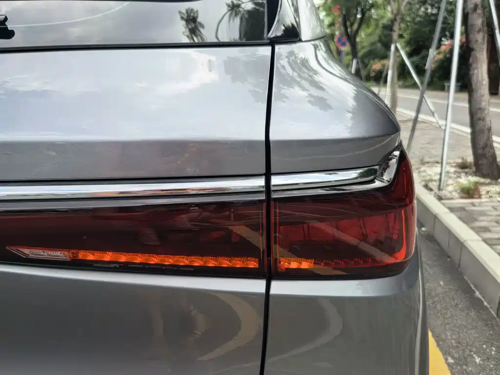 BYD Yuan Plus — миниатюра 17