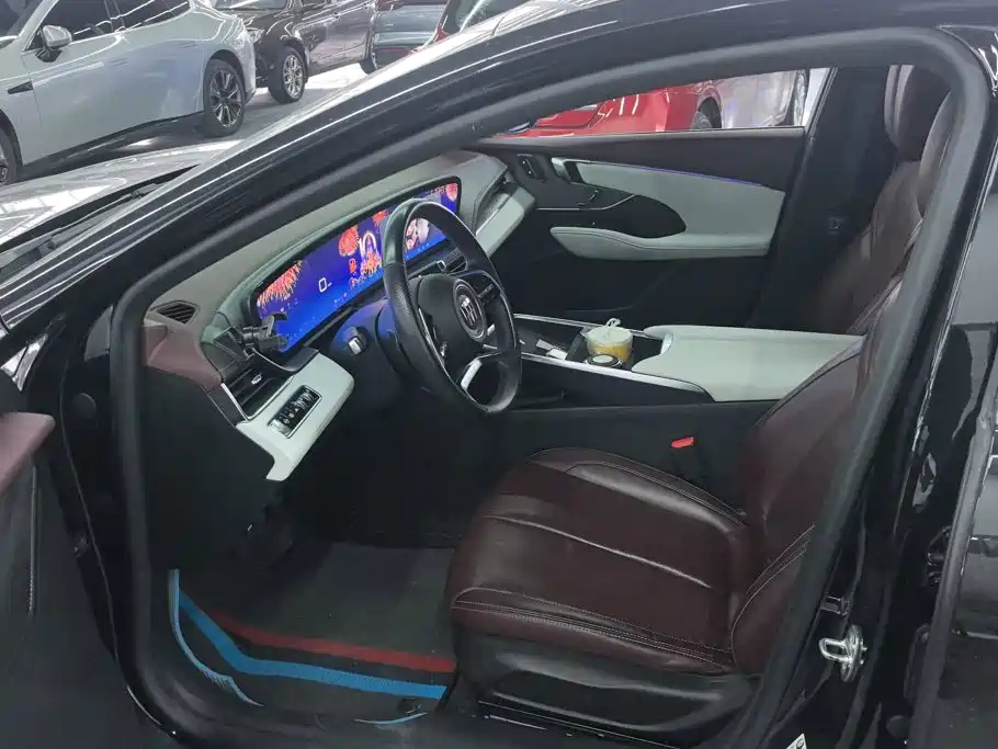 Buick LaCrosse — миниатюра 9