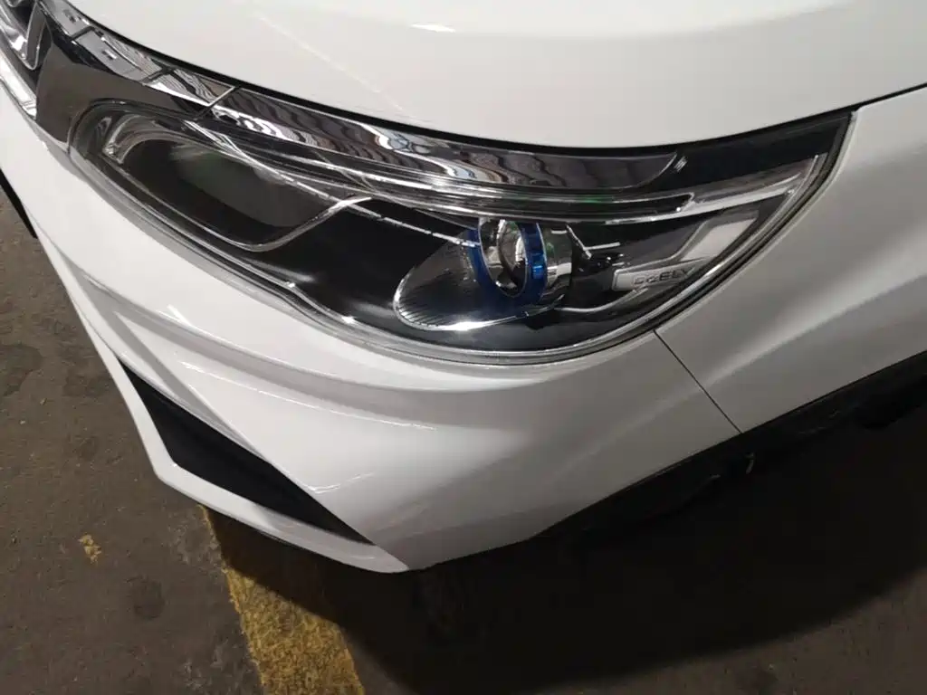 Geely Vision X3 — миниатюра 24