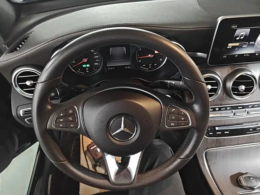 Mercedes-Benz GLC — миниатюра 11
