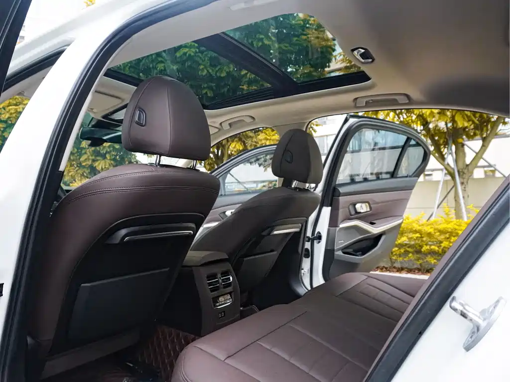 BMW 3 Series — миниатюра 25