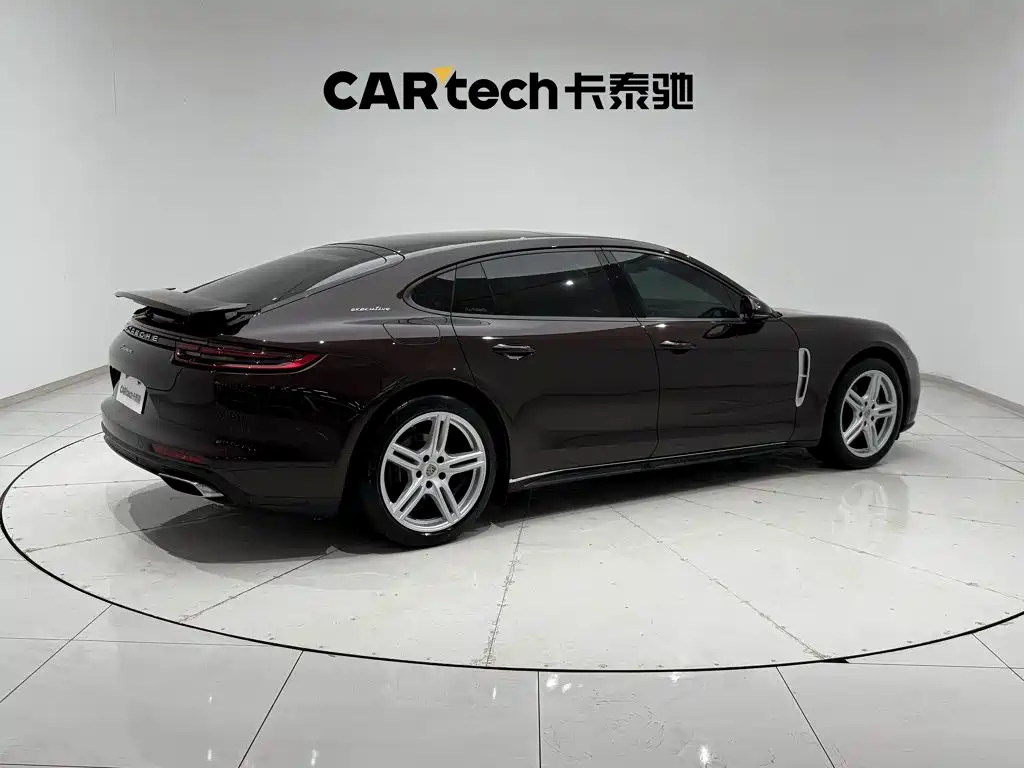 Porsche Panamera — миниатюра 5