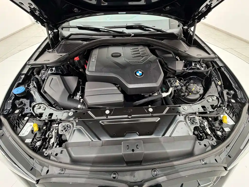 BMW 3 Series — миниатюра 12