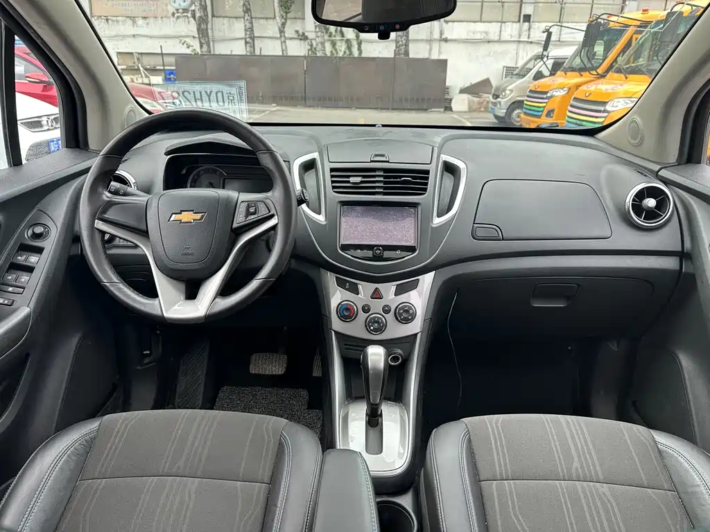 Chevrolet Trax — миниатюра 16
