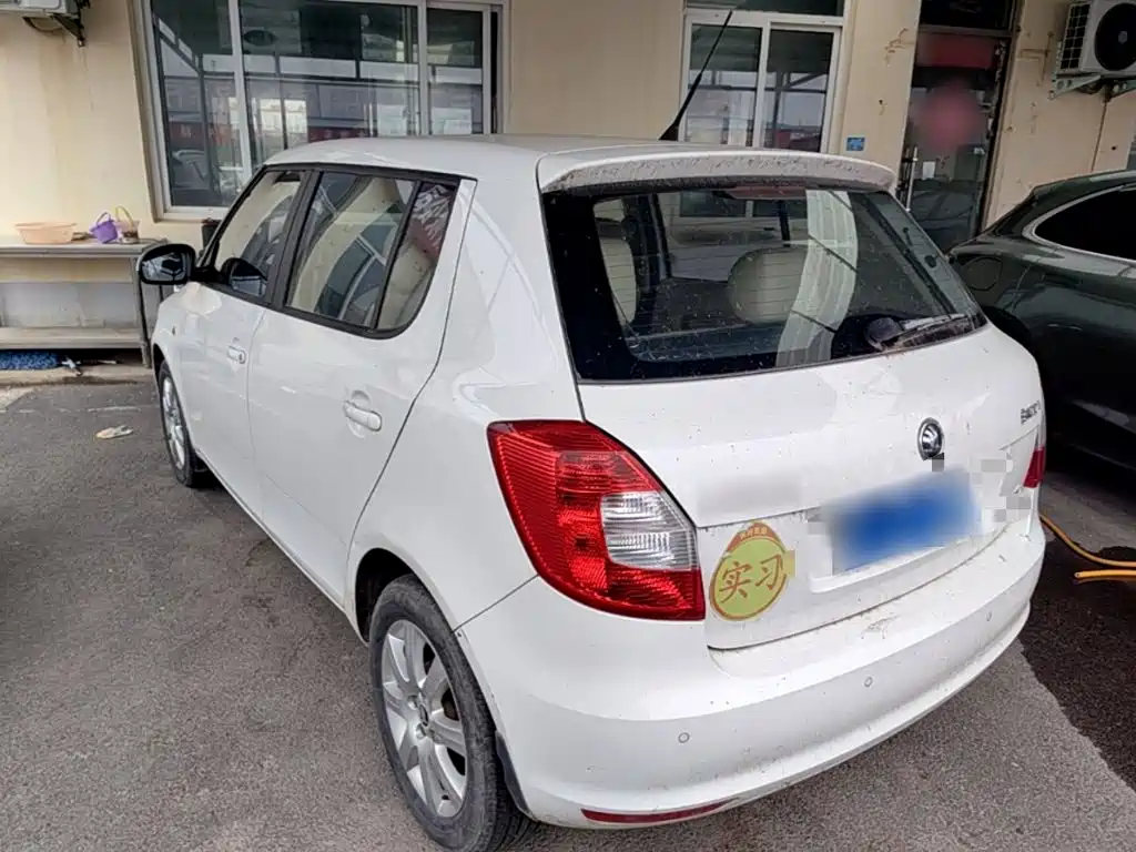 Skoda Fabia — миниатюра 5