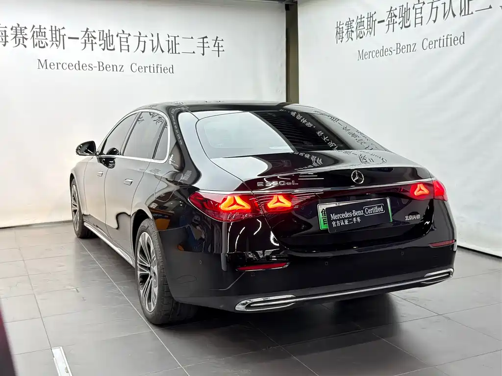 Mercedes-Benz E-Class New Energy — миниатюра 6