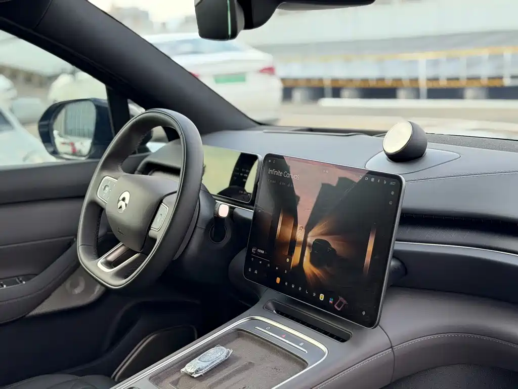 NIO ES6 — миниатюра 12