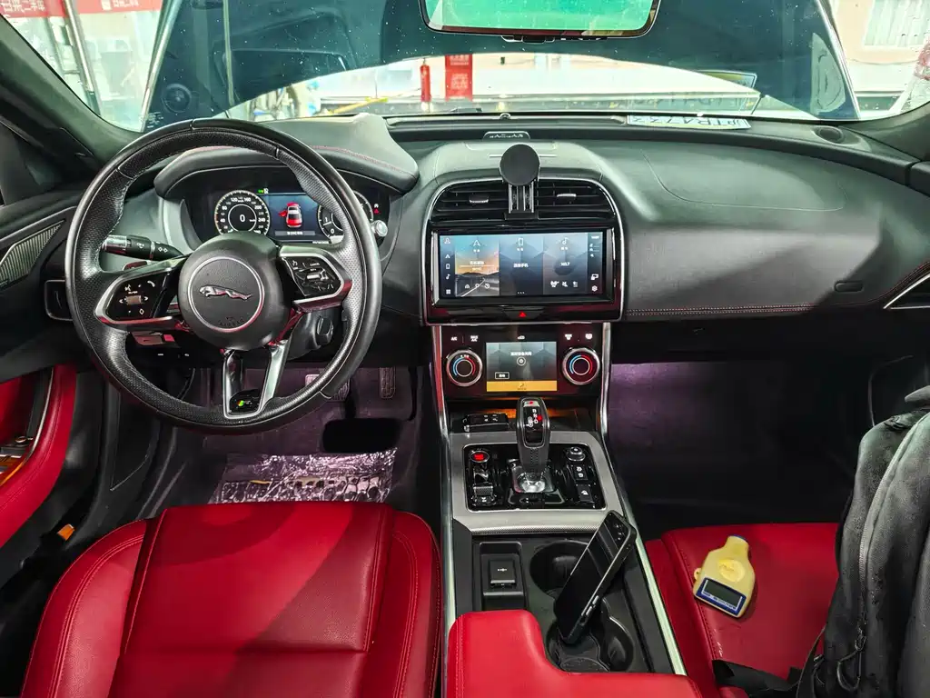 Jaguar XEL — миниатюра 6
