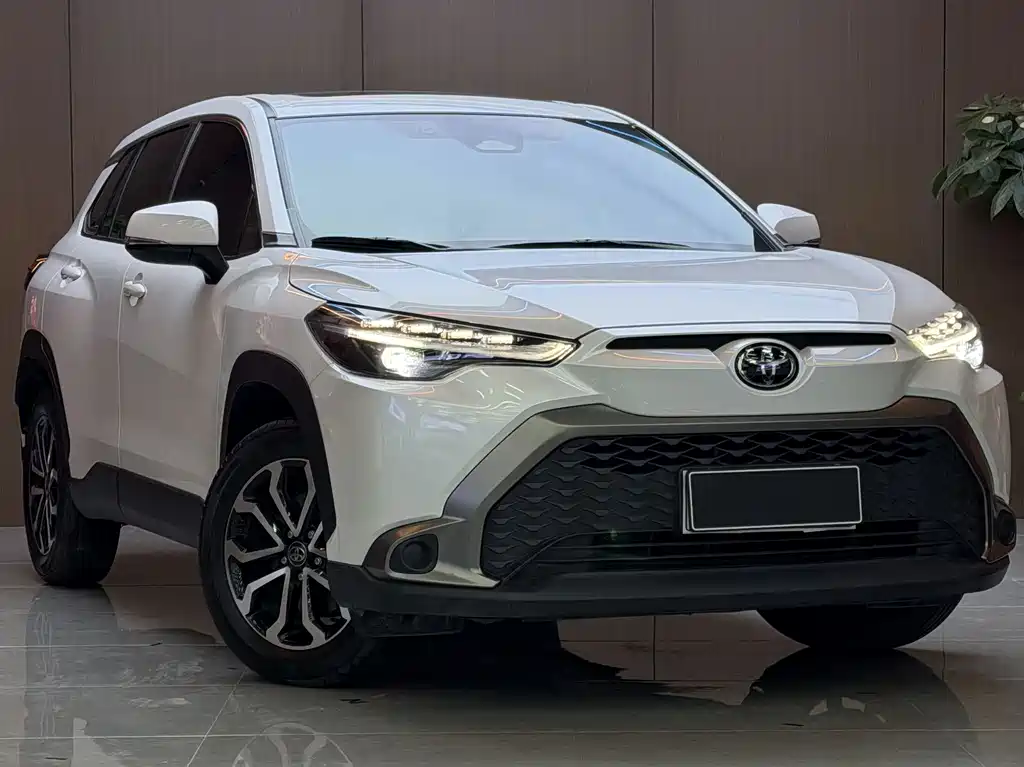 Toyota Frontlander — миниатюра 3