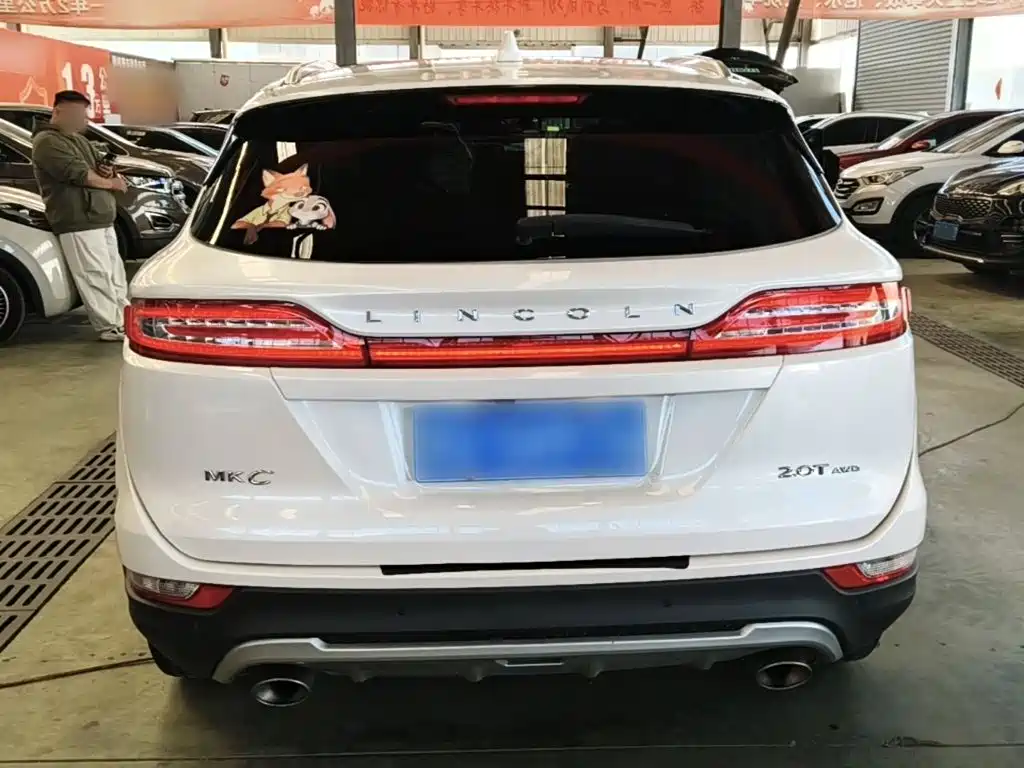 Lincoln MKC — миниатюра 6
