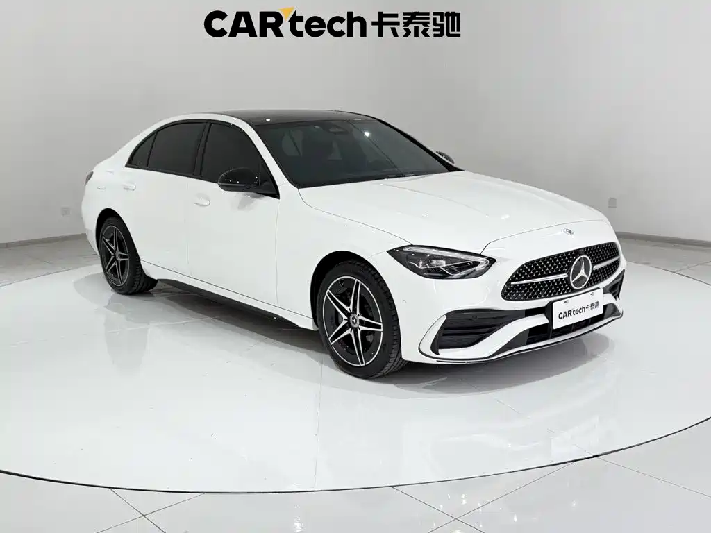Mercedes-Benz C-Class — миниатюра 2