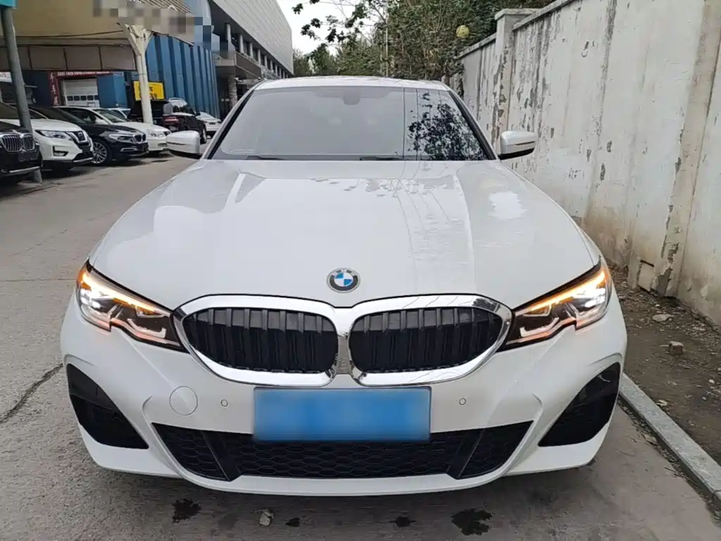 BMW 3 Series — миниатюра 3
