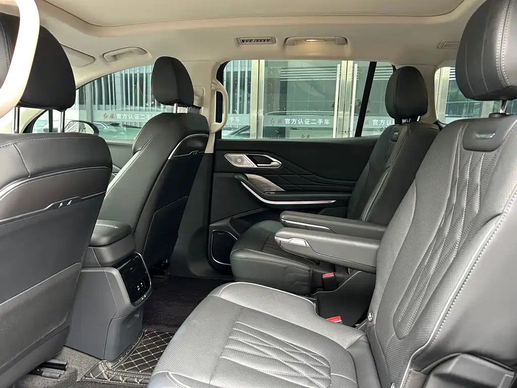 Hongqi Hongqi HS7 PHEV — миниатюра 8