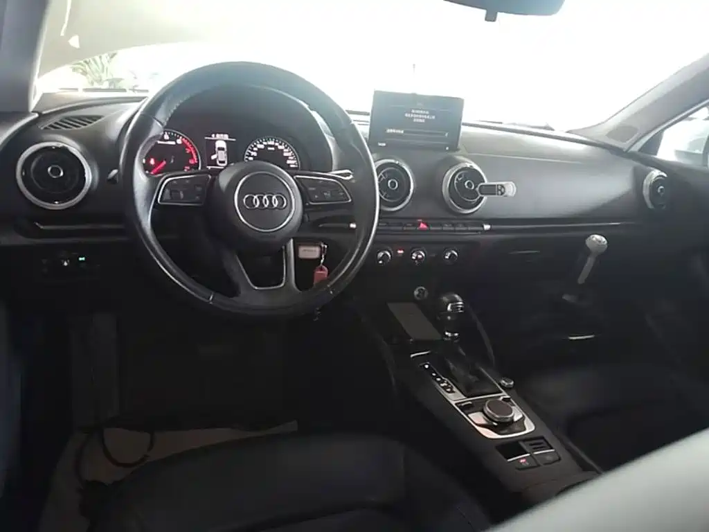 Audi A3 — миниатюра 10