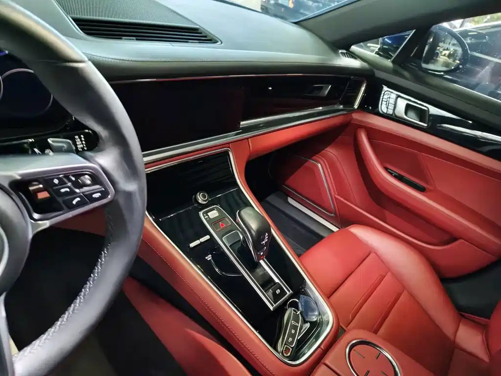 Porsche Panamera — миниатюра 10