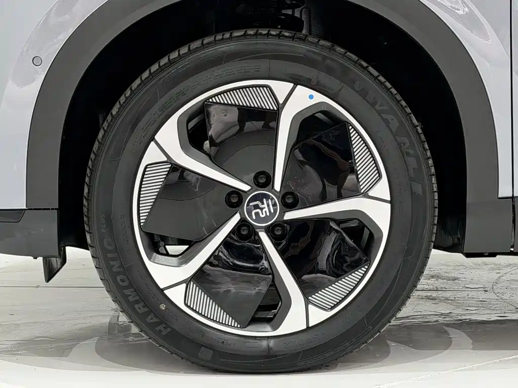 BYD Yuan Plus — миниатюра 6