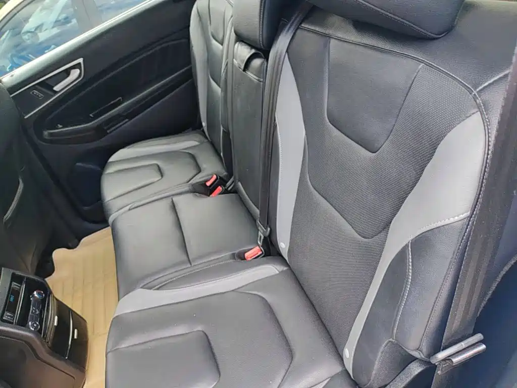 Ford Edge — миниатюра 17