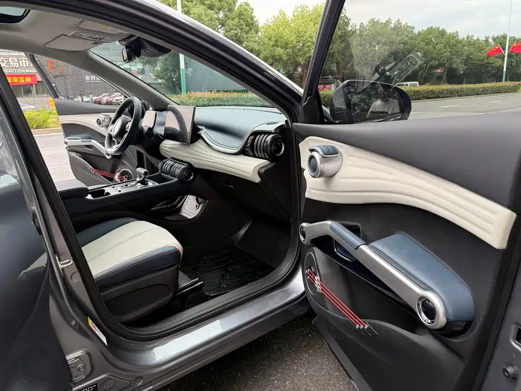 BYD Yuan Plus — миниатюра 7