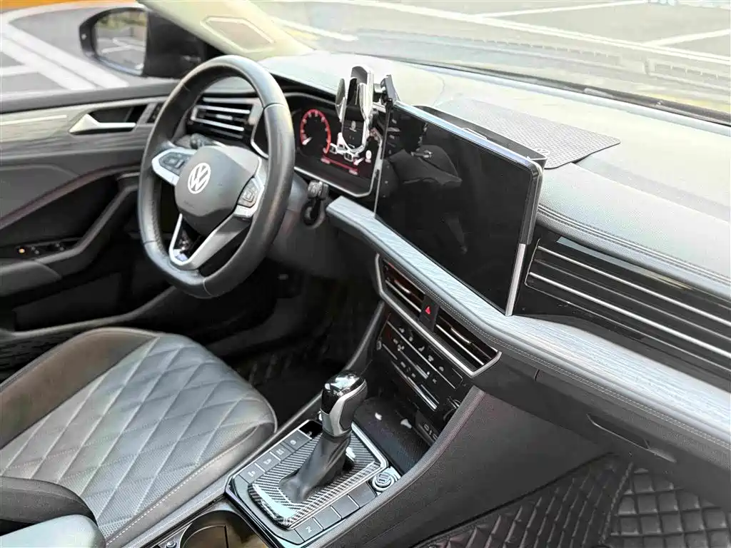 Volkswagen Sagitar — миниатюра 14