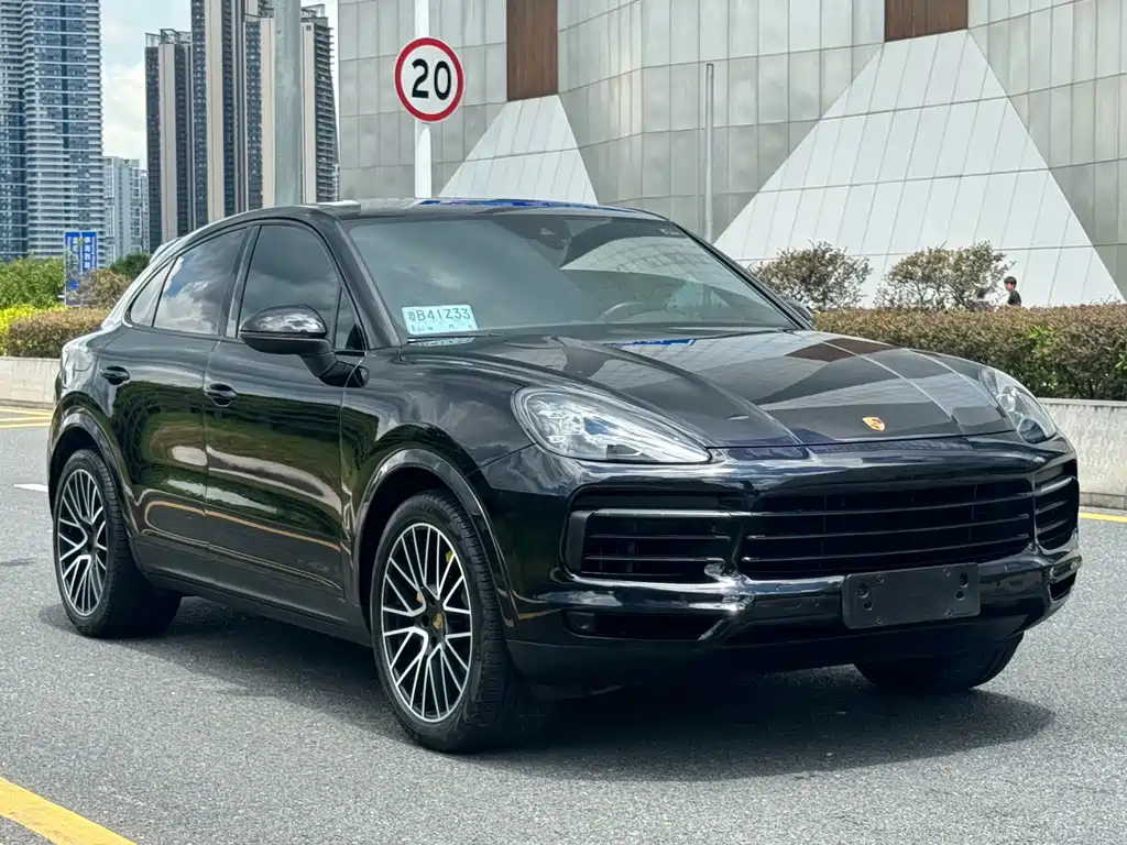 Porsche Cayenne — миниатюра 3