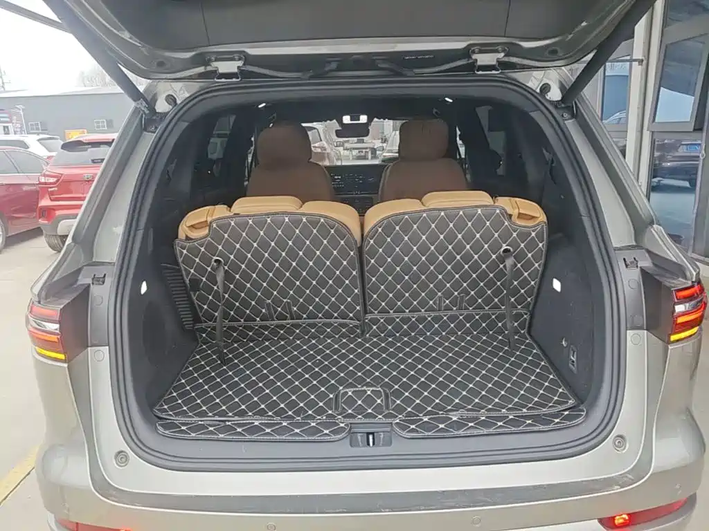 Li Auto Li ONE — миниатюра 19