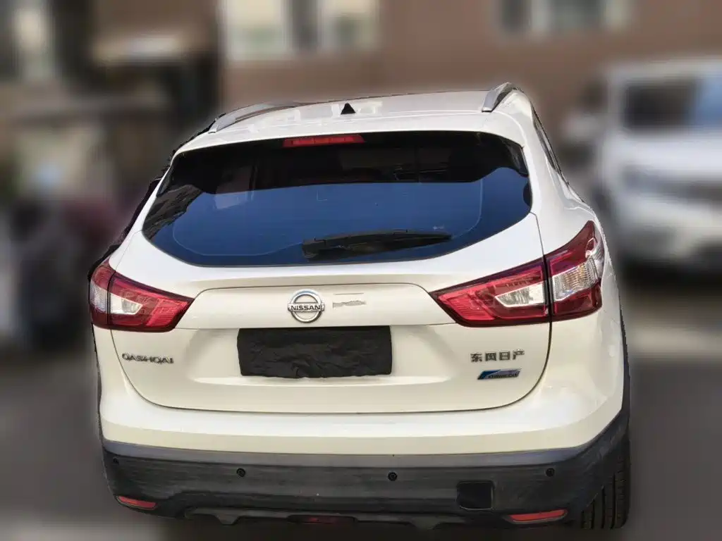 Nissan Qashqai — миниатюра 3