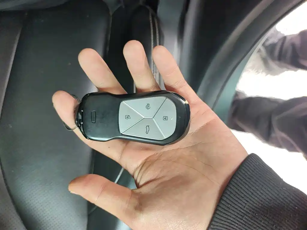 XPeng P5 — миниатюра 9