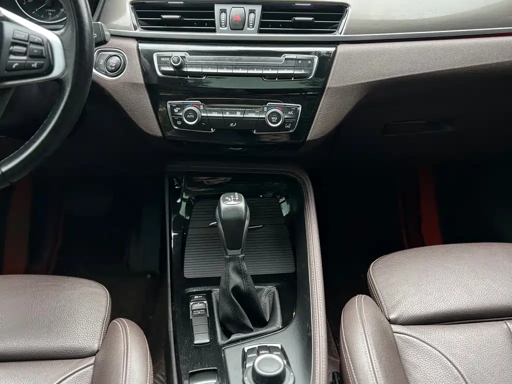 BMW X1 — миниатюра 13