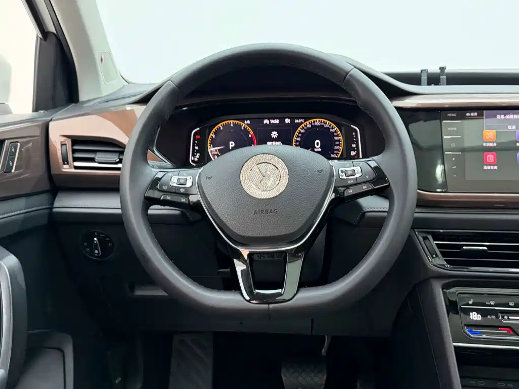 Volkswagen Tharu — миниатюра 14