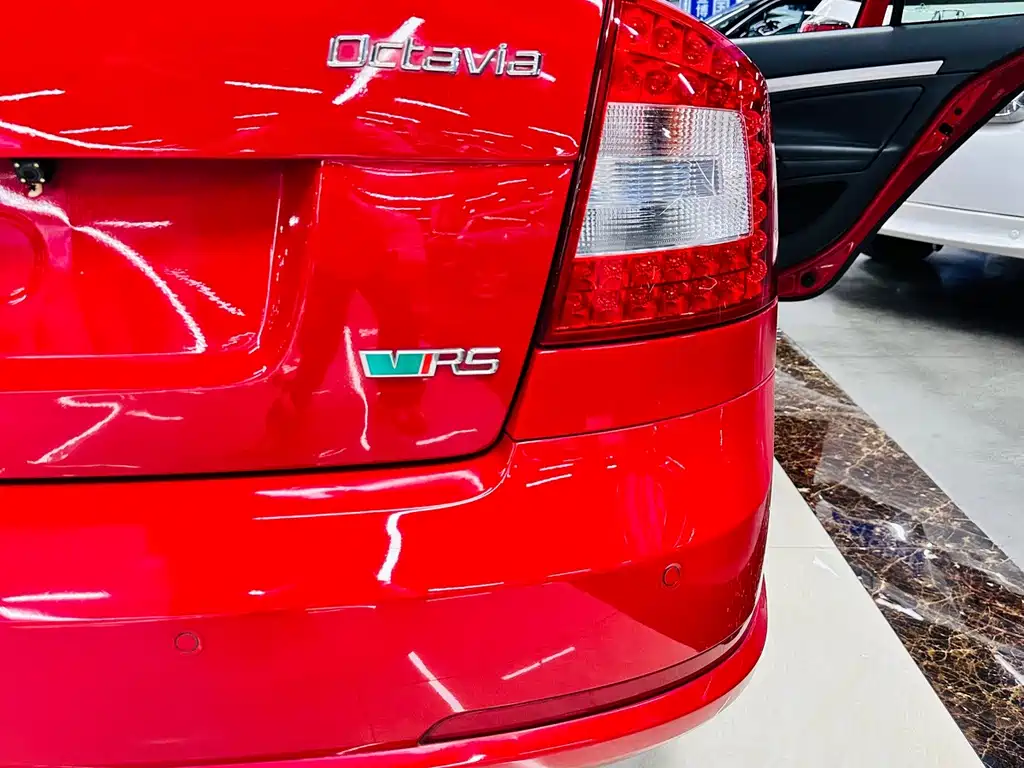 Skoda Octavia — миниатюра 12