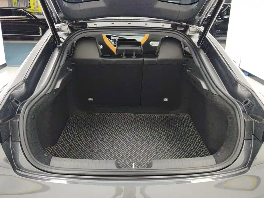 Changan UNI-V — миниатюра 4